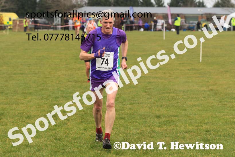 Womens 35+ and Mens 65+ 2023 NEMAA Cross Country, Croft Circuit, North Yorkshire. Photo: David T. Hewitson/Sports for All Pics